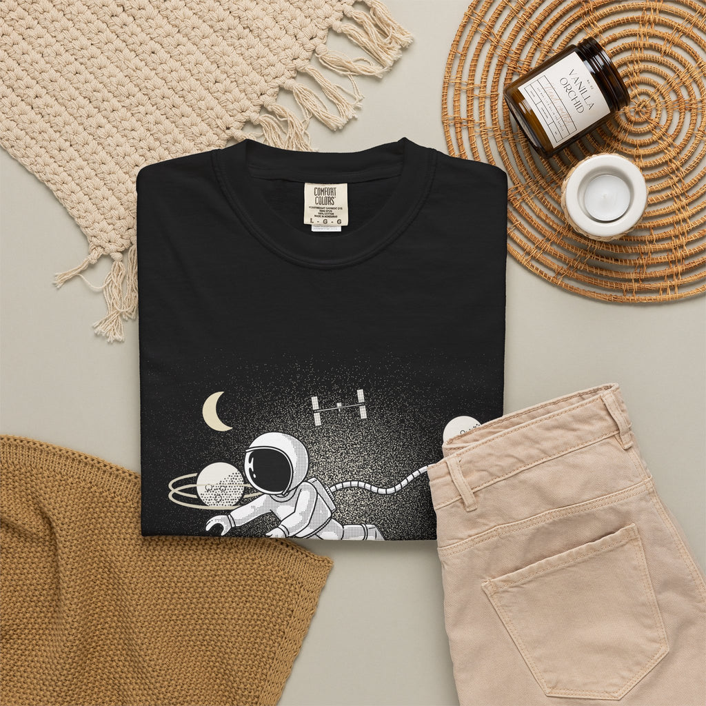 Astronaut Space Graphic Tee – StudySprint