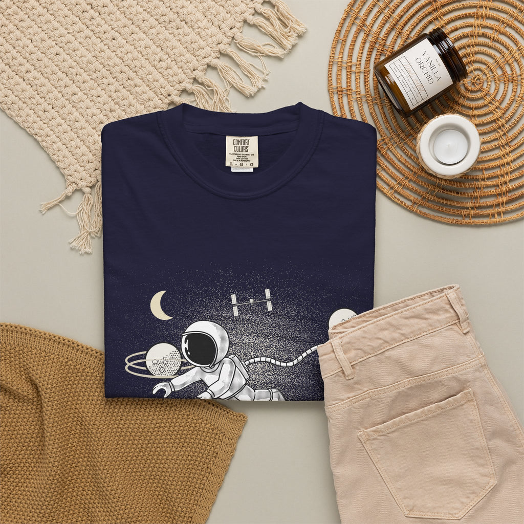 Astronaut Space Graphic Tee – StudySprint